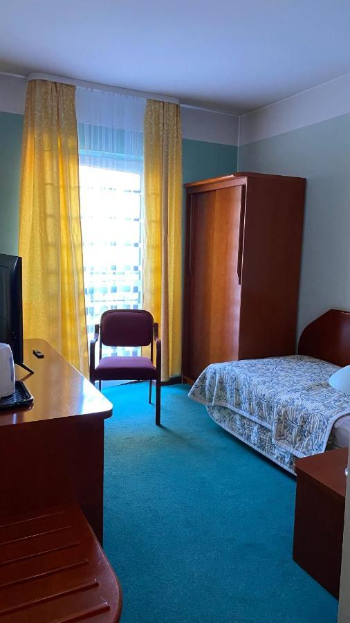 Elekt Czaplinek Hotel Kültér fotó